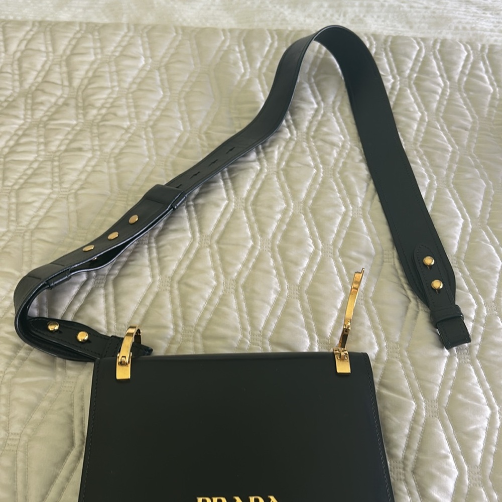 Authentic Prada Black Leather Crossbody - Picture 4 of 7